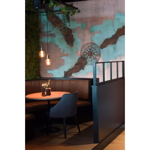 Rusty Kan ses p Caf Kaiser Vanlse 