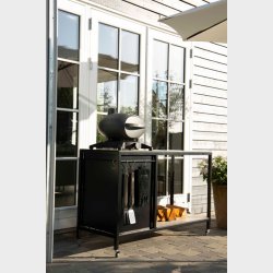 Udek�kken / Grillbord / K�kken�