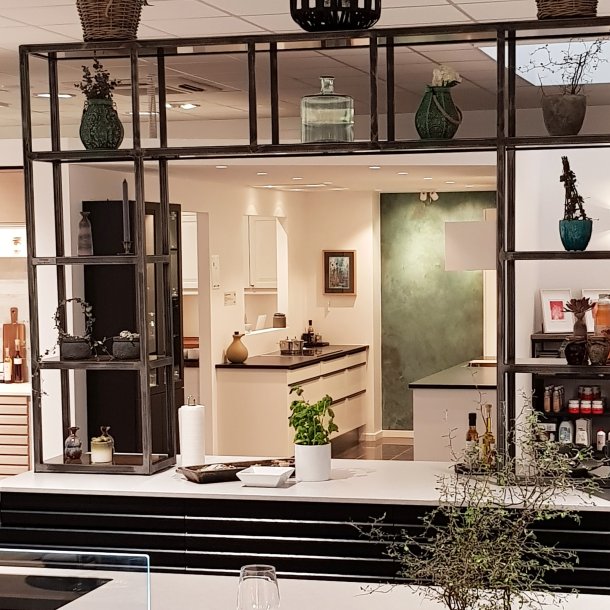 Kings &amp; Queens Steel 