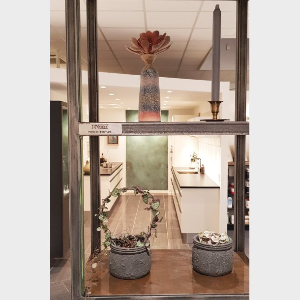 Kings &amp; Queens Steel 