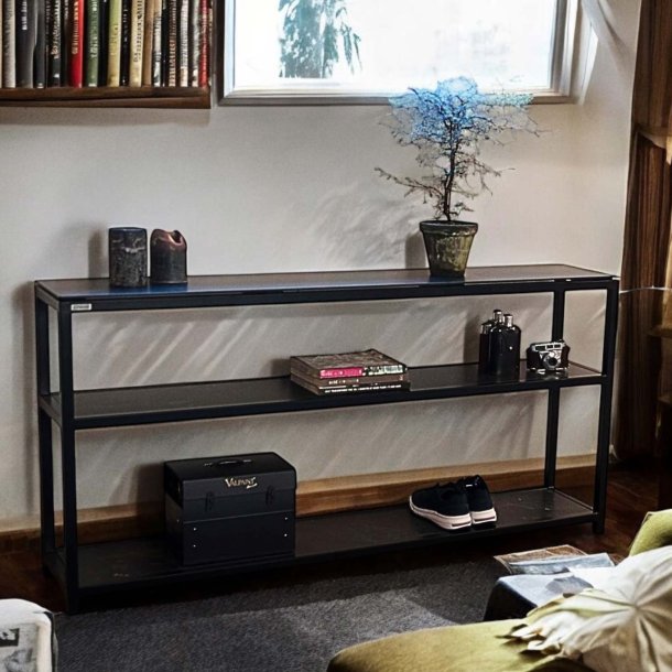 Black Classics 3 hylder