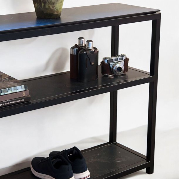 Black Classics 3 hylder